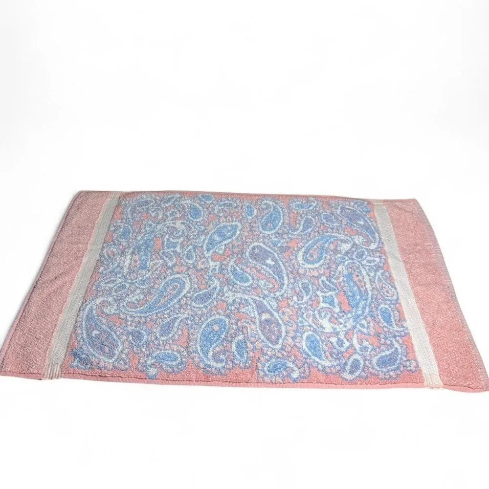 2 Royal Court By Fieldcrest Mills Hand Towels Pink Blue Paisley Boho Shabby Chic